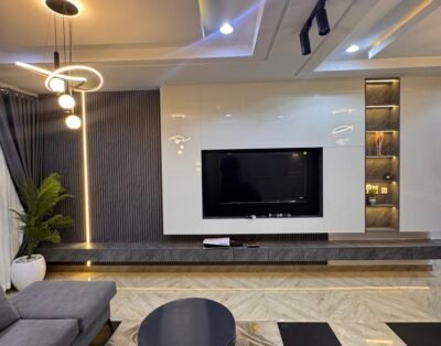 2 Bedroom apartment with Starlink Wi-Fi & 24/7 A.C in Lifecamp