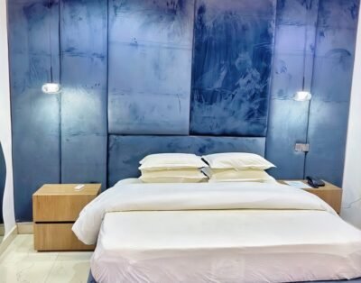 Single room Apartment in Wuye with 24/7 A.C, Lounge & Bar *2