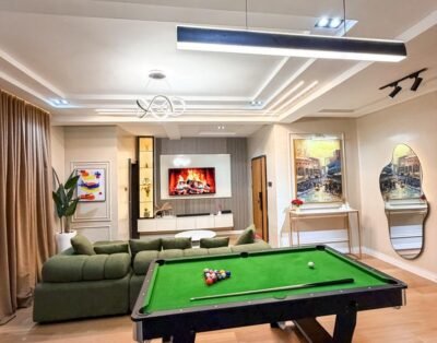 2 Bedroom apartment with Snooker & Tennis in Wuye