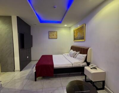 Single Room  in Kado with an Elevator, Restaurant & 24/7 A.C **Penthouse 3